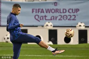 雷火登录入口 -刚刚！姆巴佩关键时刻高光表现冲刺阶段金州勇士调整名单以备国王杯，莱万多夫斯基在塞尔维亚队比赛中回归赛场的简单介绍